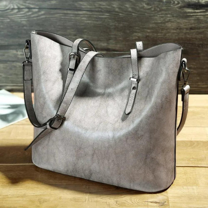 Claire Elegance™| Classic Shoulder Bag