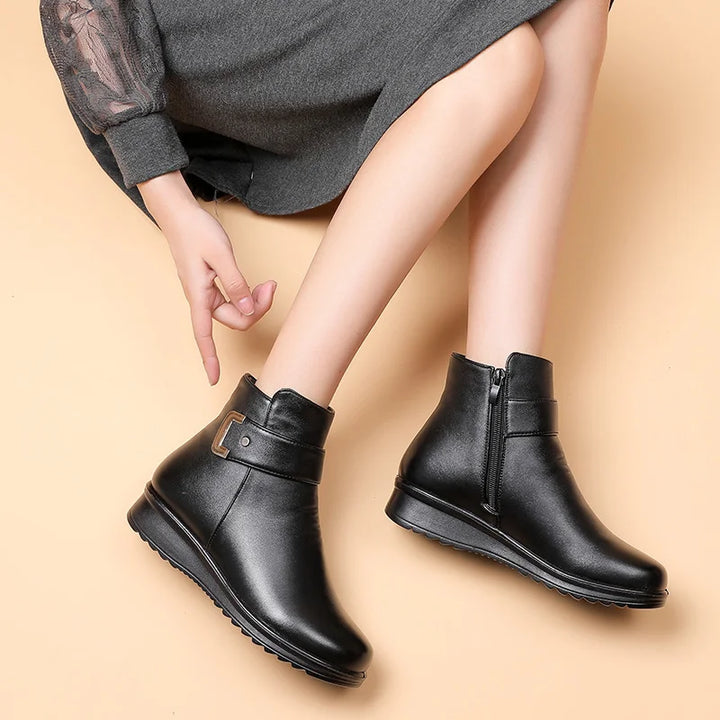 Myrna - Elegant Leather Boots