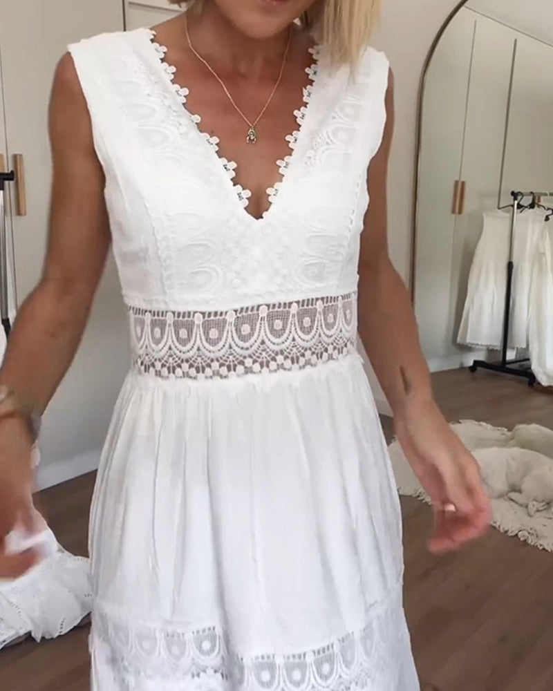 HOPE™ - WHITE LACE DRESS WITH TUMMY COVERING SALE