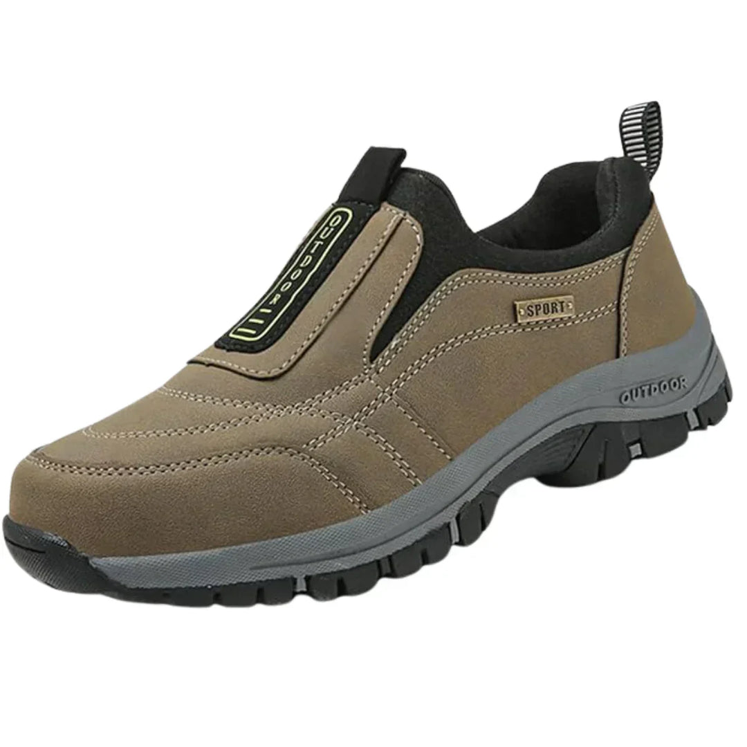 Ramon - Orthopaedic hiking shoes with insole