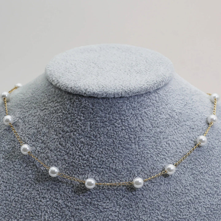 Small Boho Pearl Necklace