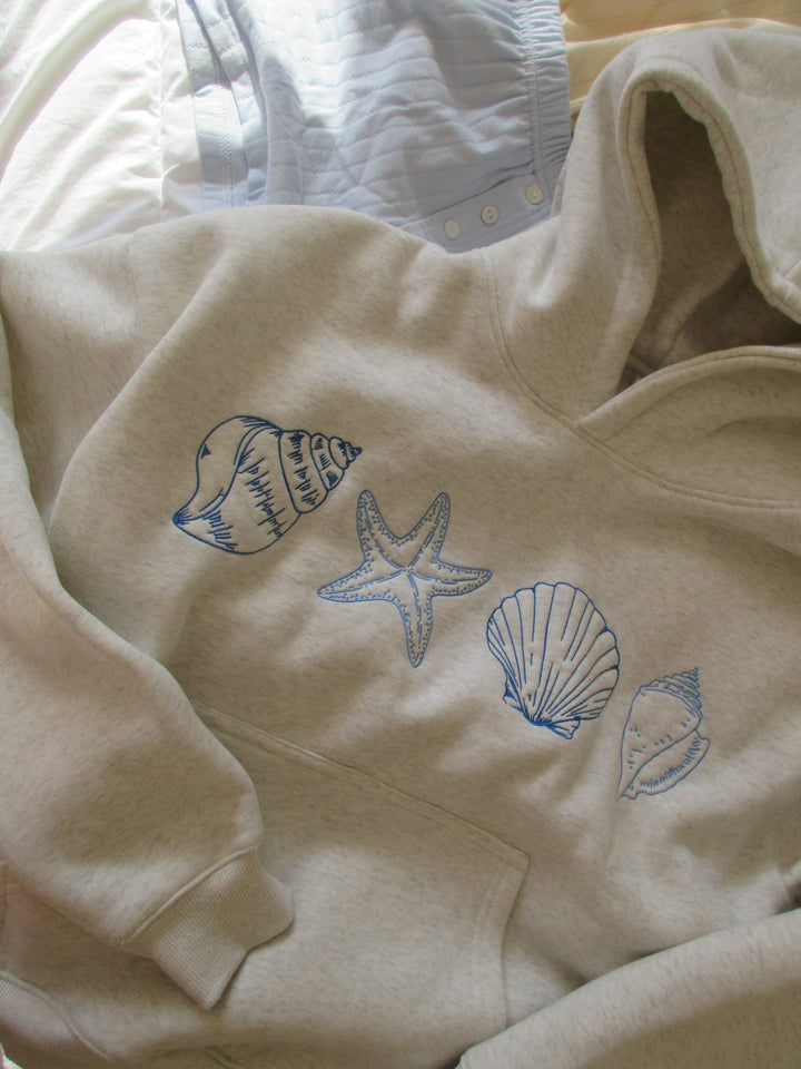 Claribel - Seashell Hoodie