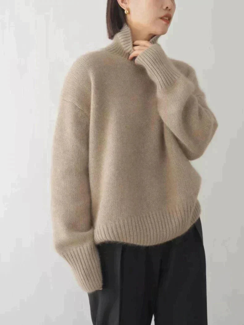 Freya™ | Soft Turtleneck