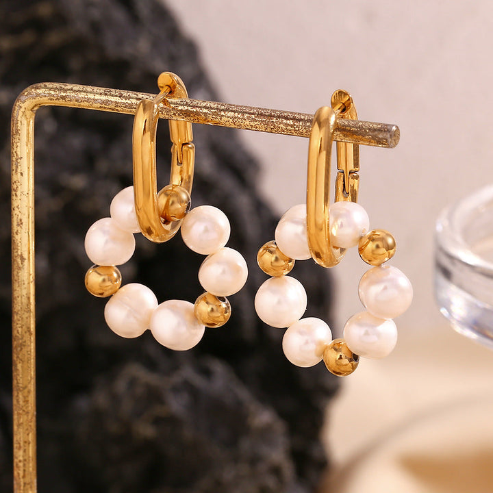 Elegant freshwater pearl earrings