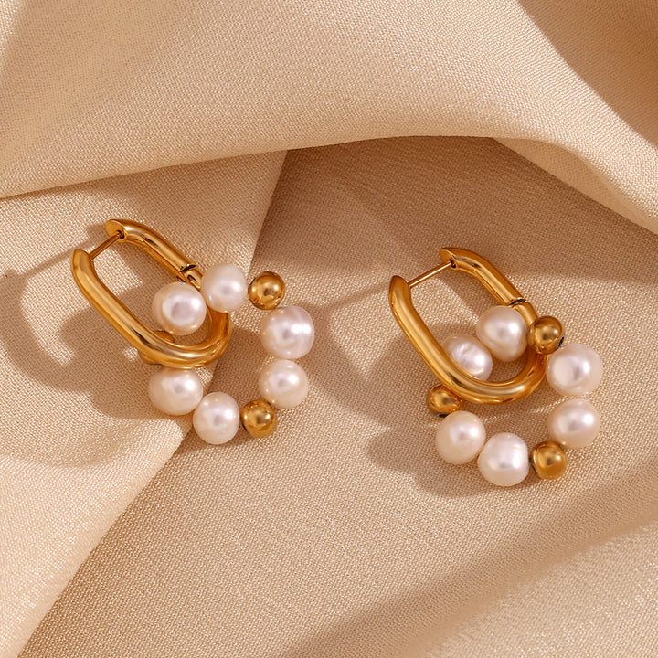 Elegant freshwater pearl earrings