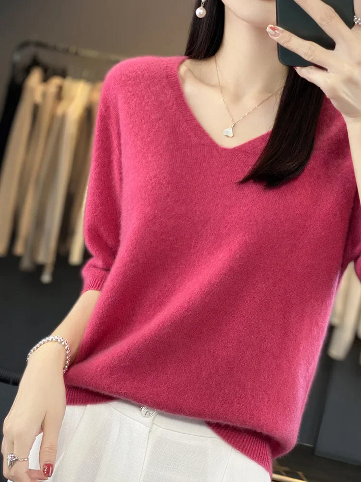 Allice - Knitted V-Neck Sweater