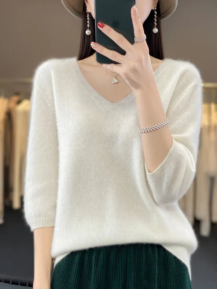 Allice - Knitted V-Neck Sweater