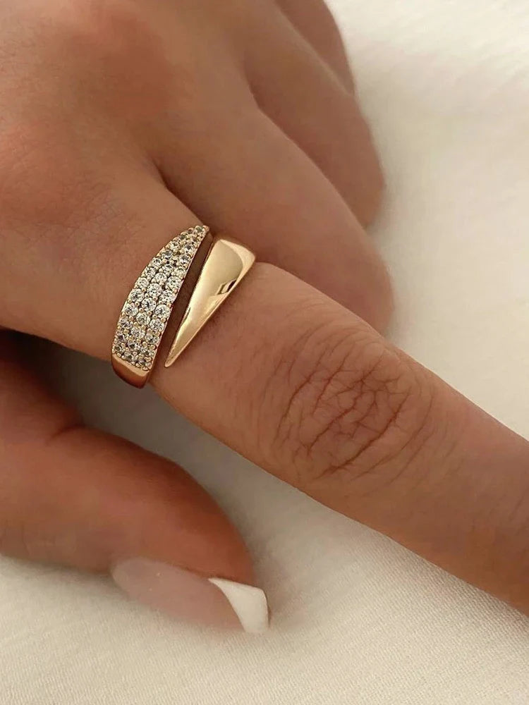 Geometric Crystal Ring