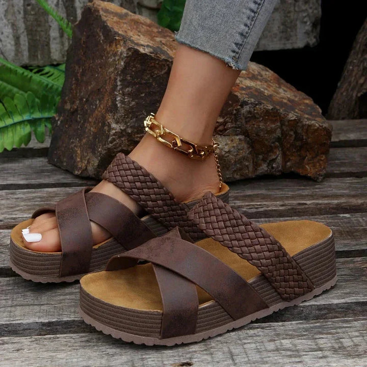 FIONARA - ORTHOPEDIC SANDALS