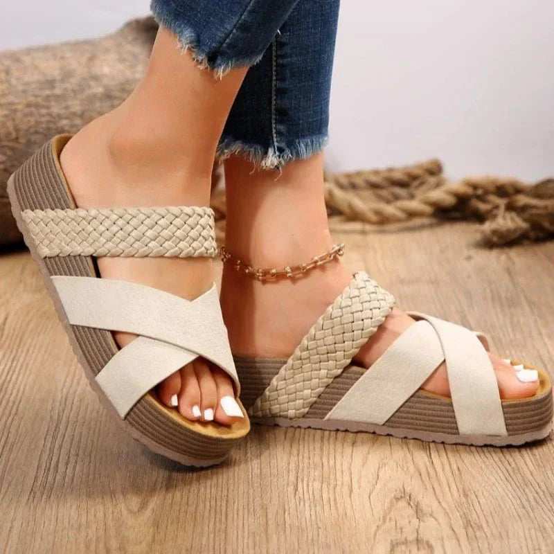 FIONARA - ORTHOPEDIC SANDALS