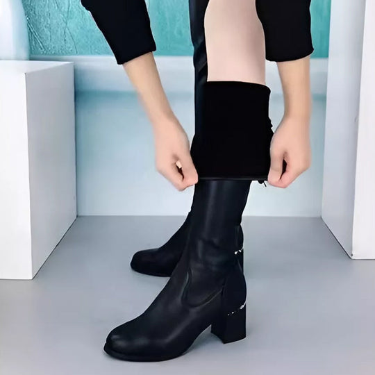 Hilde™| Warm leather boots for women